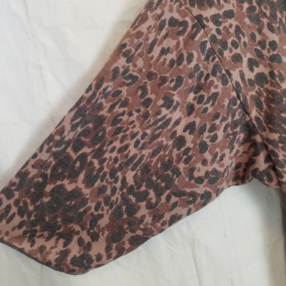 Lularoe animal print long cardigan - Picture 6 of 8